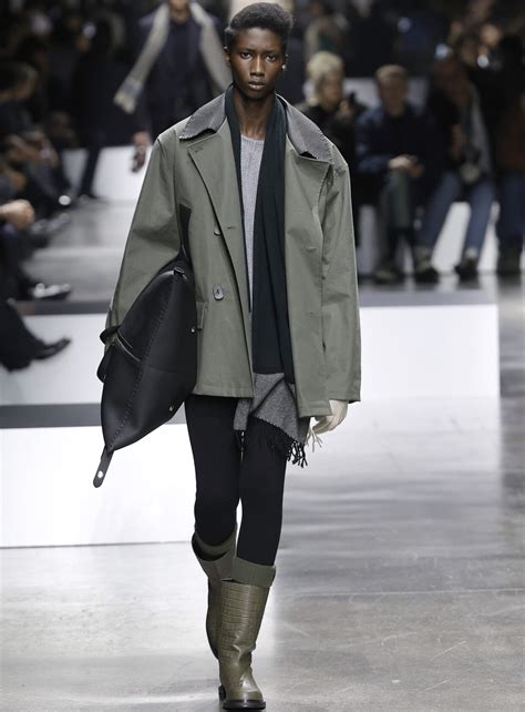 fendi em que cidade desfila|Fendi, inverno 2024 masculino .